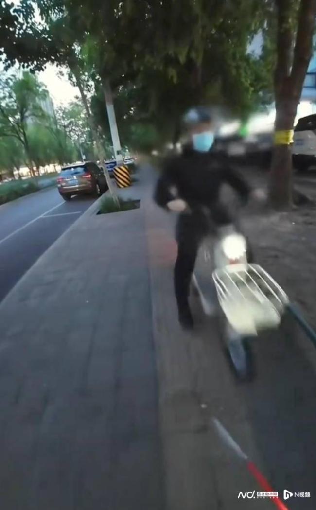 博主:泡药杨梅危害触目惊心 风波影响多个直播间